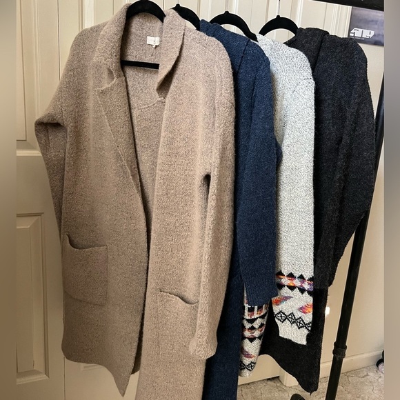 Bundle Mid-Length Cardigans - Sweater, Mid Length, Small Medium, Warm Lot - Picture 1 of 11